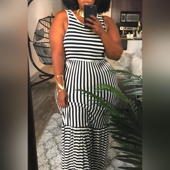 Monochrome Striped Patchwork Maxi Dress, Plus Size XL - Picture 2 of 12